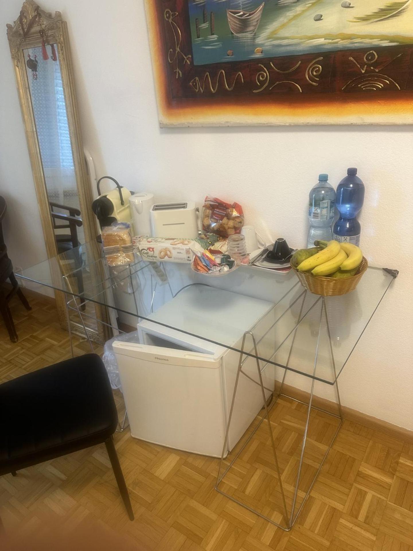 Schoenes Zimmer In Der City Basilea Exterior foto