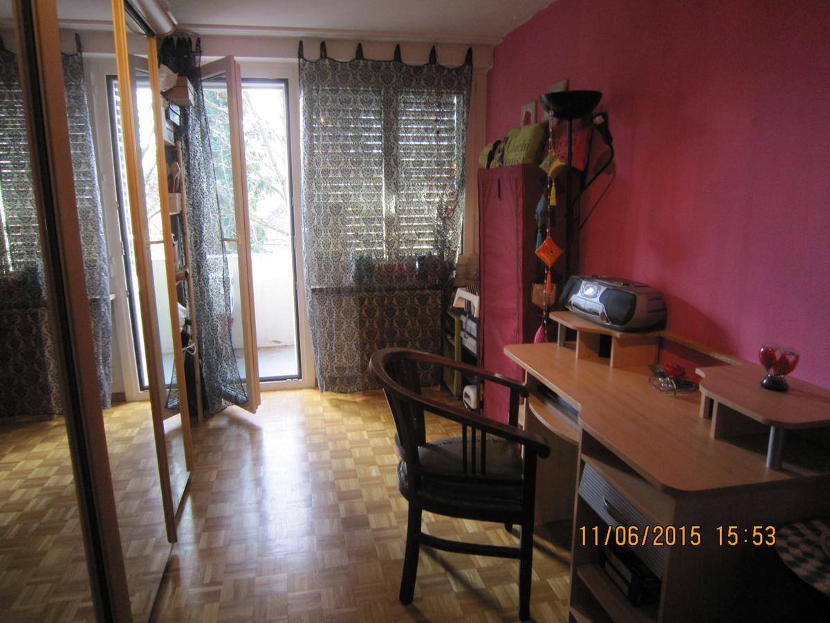 Schoenes Zimmer In Der City Basilea Exterior foto